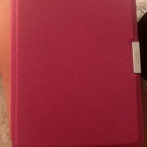 Brand new amazon kindle paper white with pink case 7th generation